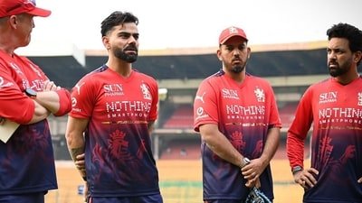 RCB team during practice. (RCB X) RCB team during practice. (RCB X)