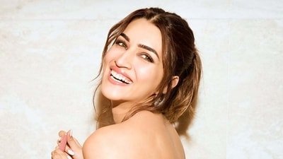 Kriti Sanon will soon be seen in Cocktail 2.