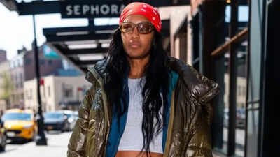 Ciara Miller posts cryptic 'actually rewards loyalty' message after Amanda Batula and West Wilson are spotted kissing