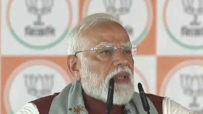 'Thunderous jolt': PM Modi hits back at TMC’s 'jhalmuri' dig with 'chillies' barb