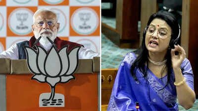 'Will you protest or just Khi Khi': Opposition targets PM Modi after 'phraand' Trump calls India 'hellhole'