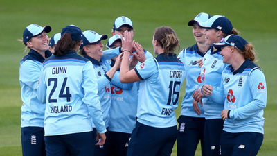 England pick 18-year-old spinner in Nat Sciver-Brunt-led in Women’s T20 World Cup squad; Sarah Glenn misses out