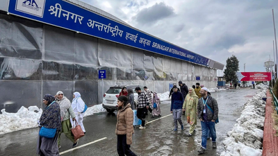 Two US nationals detained at Srinagar airport after satellite phone found in luggage