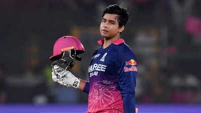 ‘AI chip in bat’? Vaibhav Sooryavanshi breaks silence with cheeky reply – Watch