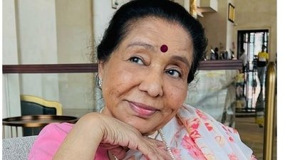 Asha Bhosle passed away on Sunday due to multi-organ failure in Mumbai.