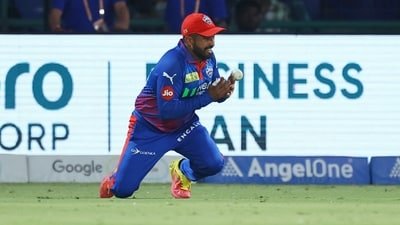 Karun Nair drops the catch of Shreyas Iyer. (REUTERS)