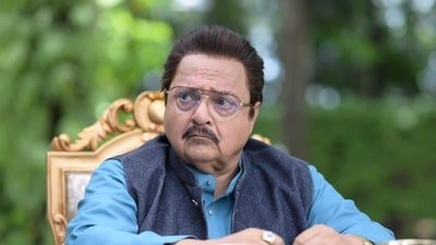 Rakesh Bedi recalled being discriminated on a film set.