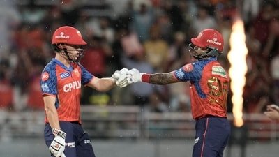 Cooper Connolly knocks gloves with Shreyas Iyer during the PBKS chase. (AP)