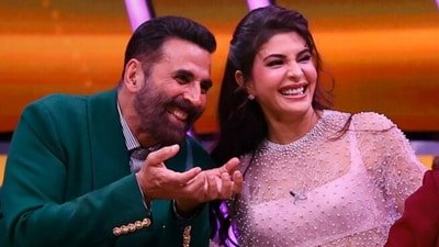 Jacqueline Fernandez joined Akshay Kumar on Wheel Of Fortune finale.