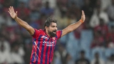 Lucknow Super Giants' Mohammed Shami in action. (PTI) (HT_PRINT)