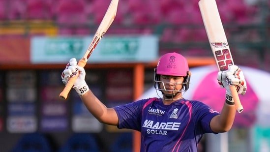 Rajasthan Royals vs Sunrisers Hyderabad LIVE Cricket Score, IPL 2026: Vaibhav Sooryavanshi warms up ahead. of RR's return to home turf.