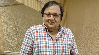 Actor Rakesh Bedi reveals if he got  ₹1 crore bonus after Dhurandhar's success. (Photo: Deep Saxena/HT)