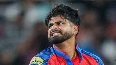 Shreyas Iyer sustained an injury on his hand during the match vs GT. (PTI)