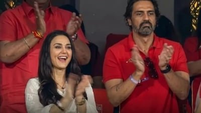 Fans relish Preity Zinta and Arjun Rampal's nostalgic reunion during IPL clash. (Twitter)