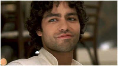 Why Adrian Grenier isn't in ‘The Devil Wears Prada 2’, director reveals stalled cameo plans: 'It was just too late'