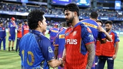Sachin Tendulkar is absolutely smitten by the Shreyas Iyer catch on Thursday night.