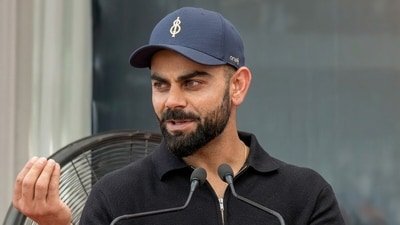 Virat Kohli made many young fans' dream come true (Screengrab)
