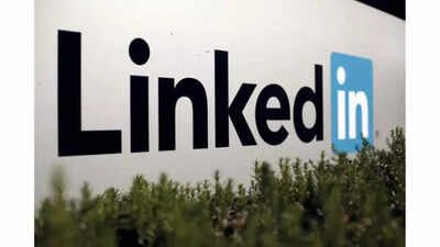 LinkedIn's Grad's Guide 2026 names these as fastest growing roles for fresh graduates in India