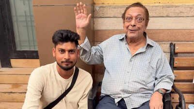 ‘Doctor ke paas jaane ke liye maal chahiye’: Dinesh Hingoo, 86, says he still works for medical expenses; internet urges to help