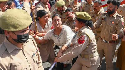 Six detained under PSA in Kashmir for ‘inciting’ students protest