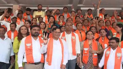 BJP sweeps Gujarat municipal polls, takes all 15 corporations
