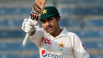 Former captain Sarfaraz Ahmed named head coach; Pakistan include 4 uncapped for Bangladesh Tests