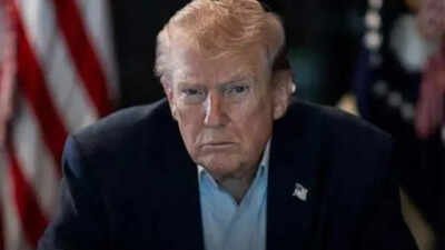 Trump claims Iran collapse while Teheran sees leverage as Hormuz stand-off tightens