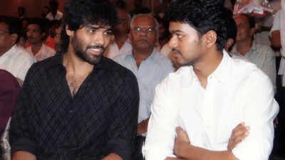 Sibiraj recalls his FIRST 1993 meeting with Thalapathy Vijay, shares an emotional note: 'I will always stand by you'