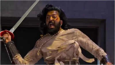 'Raja Shivaji' box office collection Day 3 [LIVE]: Riteish Deshmukh starrer is inching towards the Rs 30 crore mark on first Sunday
