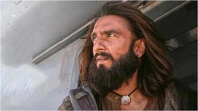 Filmmaker Sanjay Gupta praised Aditya Dhar's vision behind 'Dhurandhar', calling it a massive risk given Ranveer Singh's career low and Dhar's limited filmmaking experience. He credited the Ambanis' backing as a key factor in the film's success. The two-part franchise has reportedly crossed Rs 3000 crore worldwide. ‘Ranveer Singh at all-time low, Aditya Dhar had 1 film’: Sanjay Gupta weighs in on the Rs 300 crore gamble behind ‘Dhurandhar’