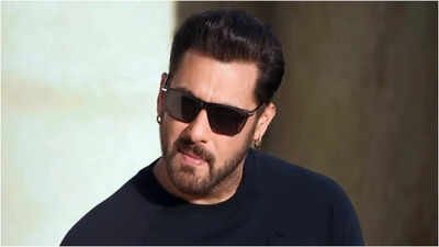 Salman Khan reflected on his decades-long journey in Bollywood. He spoke about his bond with Sooraj Barjatya, his iconic shirtless song Oh Oh Jaane Jaana, and his belief that "Taj Mahal is never built on hate." He next stars in Maatrubhumi and SVC63. ‘Work with people you like, Taj Mahal is never built on hate’: Salman Khan on working with Sooraj Barjatya and Sanjay Dutt