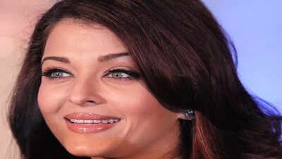 In an intriguing insider scoop, renowned costume designer Neeta Lulla disclosed that Aishwarya Rai Bachchan was a strong contender for the lead in Yash Chopra's classic 'Darr' and even participated in a look test. Yet, her imminent participation in the Miss World pageant shifted the casting choice to Juhi Chawla. Aishwarya Rai was considered for Juhi Chawla’s role in ‘Darr’, but Yash Chopra said 'maybe it won’t work out'; Read the reason here