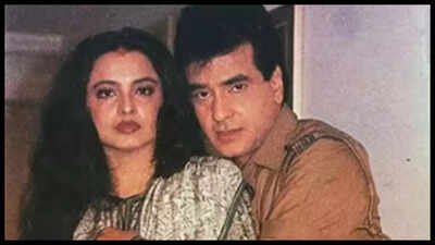 Rekha reportedly ended relationship with Jeetendra after his ‘timepass’ remark: 'I would just be devoting..'