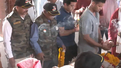. Last rites of Twisha Sharma performed at Bhopal crematorium 12 days after her death