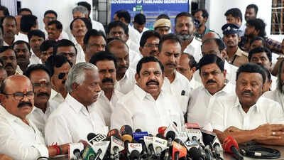 After Three Resignations, AIADMK Braces For More Exits As TVK Strengthens Its Position After Three Resignations, AIADMK Braces For More Exits As TVK Strengthens Its Position