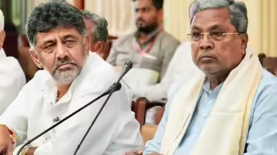Karnataka CM tussle: Siddaramaiah set to resign today; DKS poised to succeed