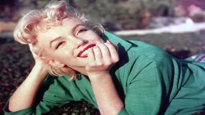 Marilyn Monroe look-alikes celebrate star’s 100th birthday, shatter Guinness World Record for gathering