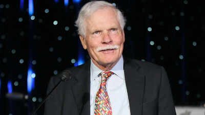 CNN founder Ted Turner, who revolutionised 24-hour news, dies at 87
