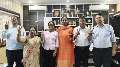 “How you study matters more than hours”: Bhavya Ranjan, Class XII CBSE topper's success mantra and the parental support which made it happen