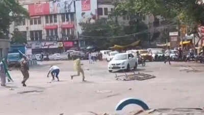 Protest against demolition drive turns violent in Kolkata's Park Circus, 3 police personnel injured
