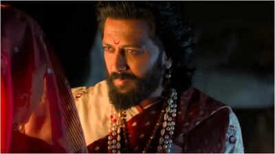 'Raja Shivaji' box office collection Day 17: Riteish Deshmukh starrer crosses Rs 100 crore mark