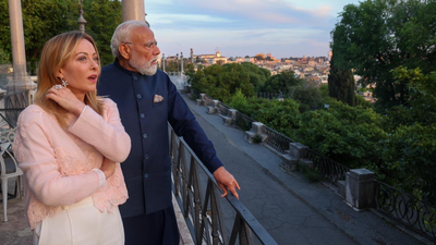 PM Modi, counterpart Meloni at Colosseum 'Eternal cities': PM Modi finds 'sambandh' between Rome and Kashi in Italy address - watch