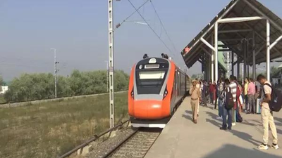 Jammu-Srinagar Vande Bharat crosses 1 lakh passenger mark in just 22 days