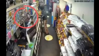 Gunman kills Gujarat woman working at store in US