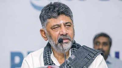 From deputy to CM? Congress troubleshooter DK Shivakumar likely to get Karnataka top post after Siddaramiah exit