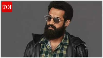 FB Jr. NTR's 'Dragon' to explore 1967 backdrop; Prashanth Neel promises realistic drama