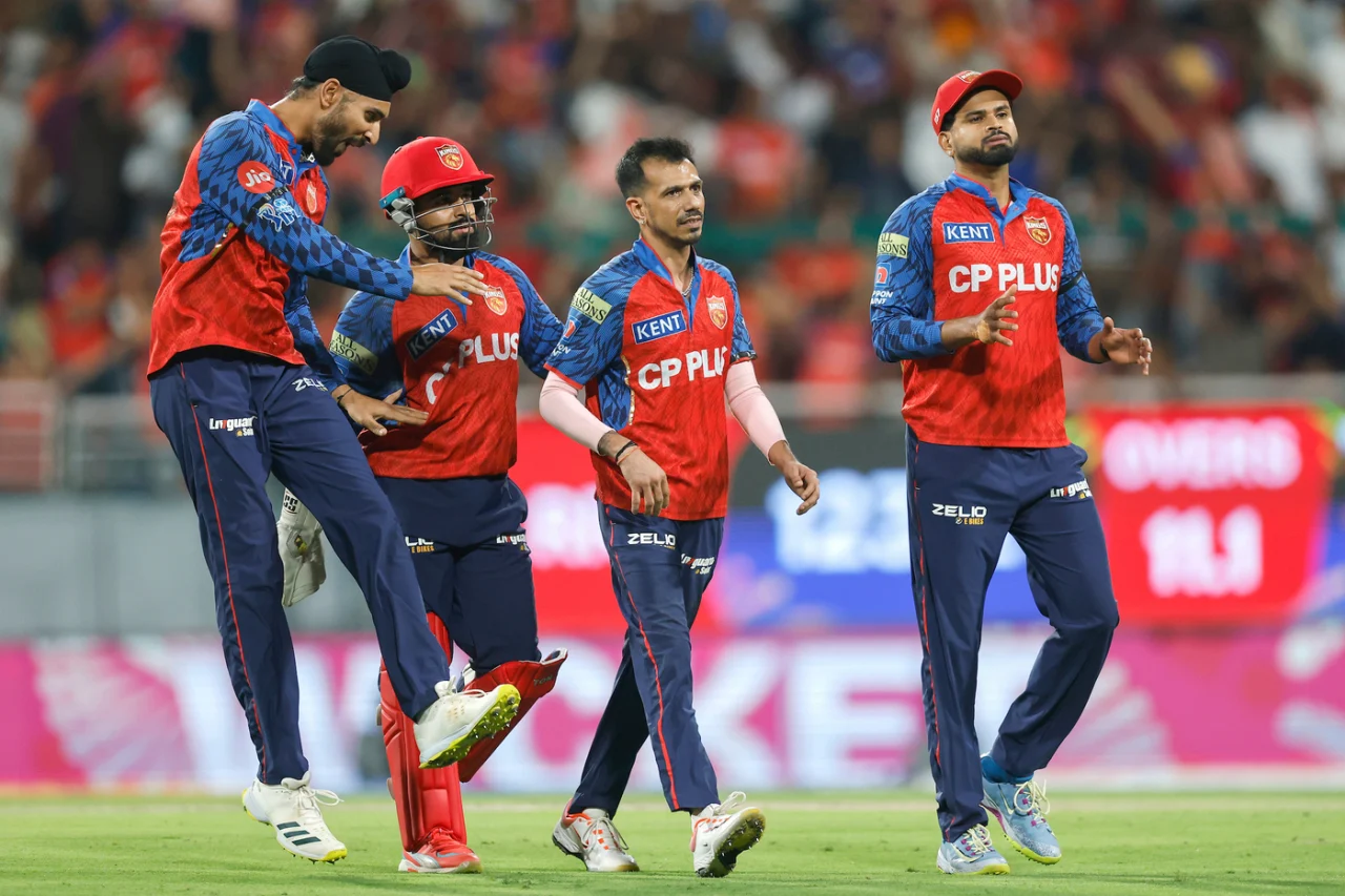 IPL 2026 Playoff Qualification Scenarios: RCB, SRH, GT & PBKS Near Playoffs