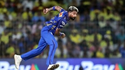 Mumbai Indians' Skipper Hardik Pandya bowls. (ANI Picture Service)