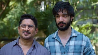 Arshad Warsi and Vir Hirani's still from Pritam and Pedro.