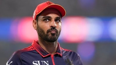 Royal Challengers Bengaluru's Bhuvneshwar Kumar is currently leading the Purple Cap race. (PTI)